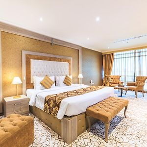 Sapphire Plaza Hotel